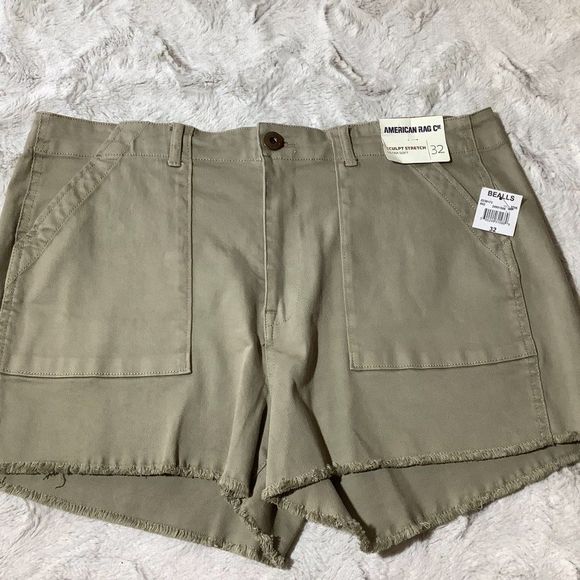 NWT american rag cie olive denim cut off shorts size 32 - Picture 2 of 9
